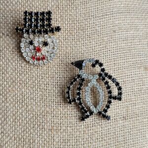 Vintage‎ 80s Christmas Brooches Rhinestone Penguin Snowman Bundle